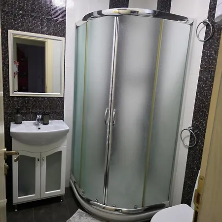 Boutique With Jacuzzi 아파트