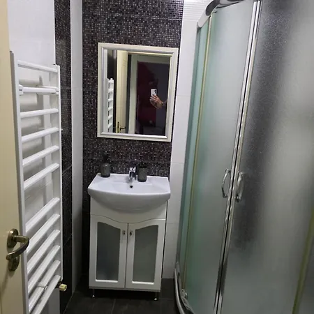 Boutique With Jacuzzi דירה פלבן