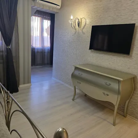 דירה Boutique With Jacuzzi פלבן