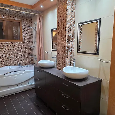 דירה Boutique With Jacuzzi *